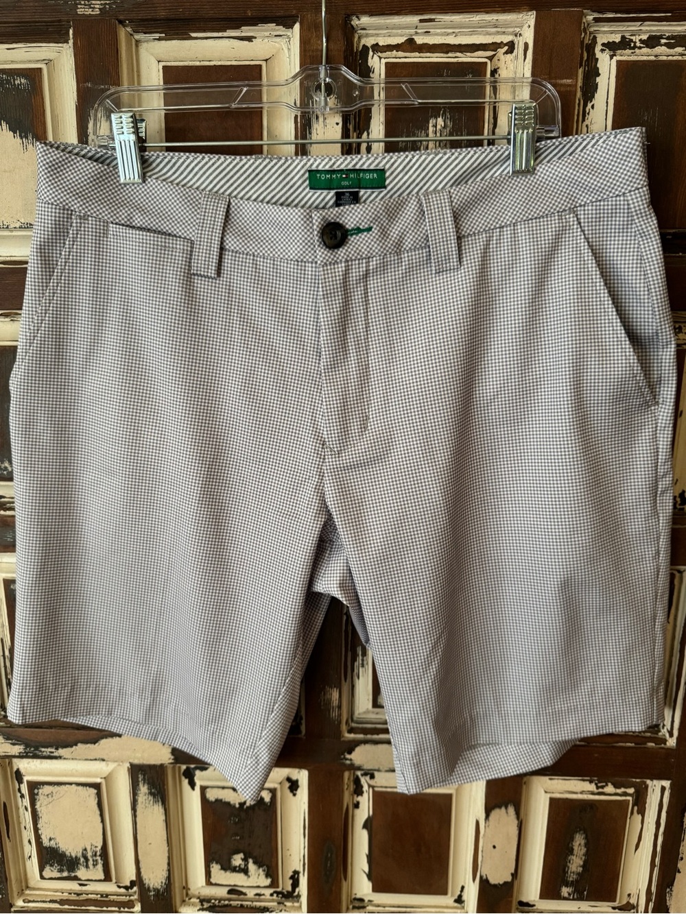 Tommy Hilfiger Men's Light Gray Micro-Check Flat Front Golf Shorts- size 36